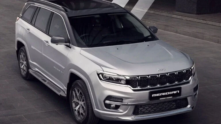 Features और Comfort Premium का जलवा