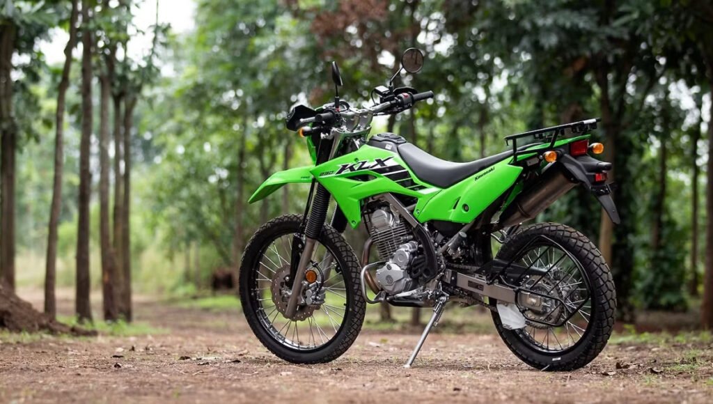 Kawasaki KLX 230 ऑफ-रोडिंग का नया बेताज बादशाह!