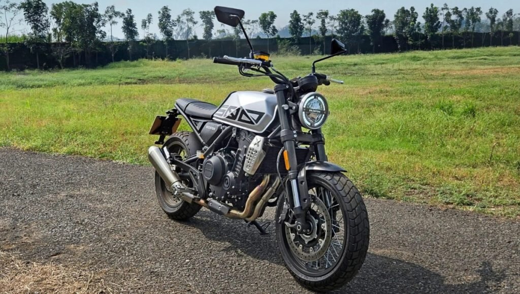 Brixton Crossfire 500X कीमत जो बजट में