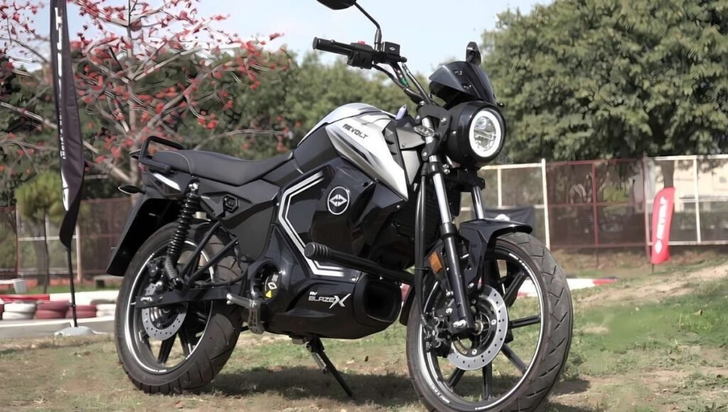 सुरक्षा और सस्पेंशन (Safety & Suspension)