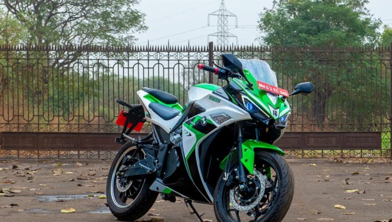 सुरक्षा और सस्पेंशन (Safety & Suspension)